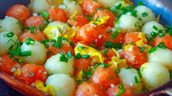 天冷犯懶就饞這一鍋！隨手一燜超下飯，一鍋搞定全家人晚餐，省心