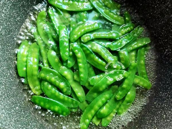 入冬多吃這菜,一盤頂“3杯牛奶,5個雞蛋”,大火一炒,孩子喜歡 入冬多吃這菜,一盤頂“3杯牛奶,5個雞蛋”,大火一炒,孩子喜歡