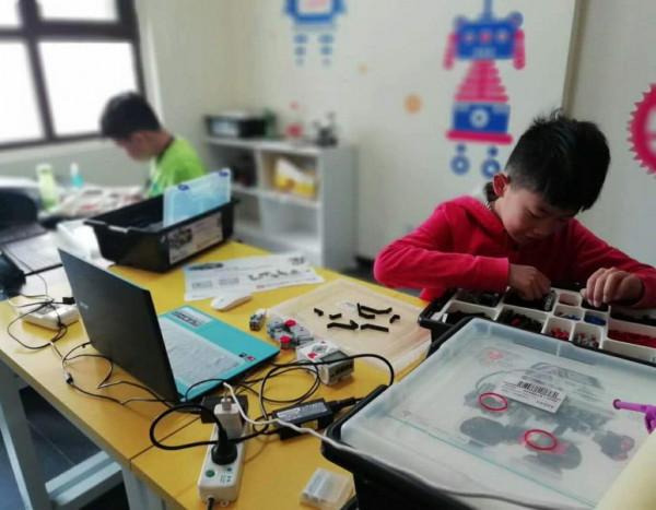 中小學機器人教育課程介紹