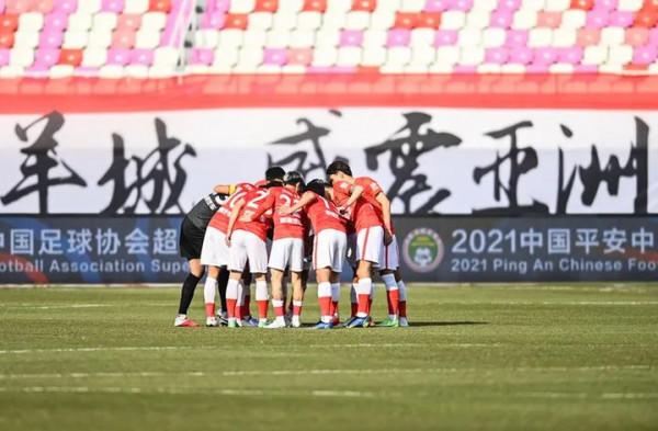 中超收尾:兩個“老二”爭奪激烈,國足啟程:李霄鵬點齊六大前國腳 中超收尾:兩個“老二”爭奪激烈,國足啟程:李霄鵬點齊六大前國腳