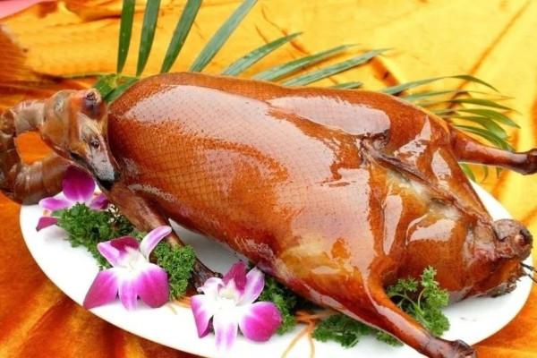 享譽全國的廣東深井燒鵝,為啥不火了?經查證,3個弊端長期存在 享譽全國的廣東深井燒鵝,為啥不火了?經查證,3個弊端長期存在