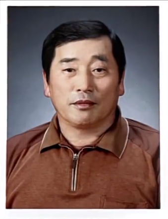 年近半百的老人，腦袋裡住有活蜘蛛並打嗝，醫院得知真相無從下手