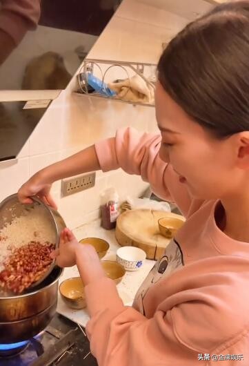 &OpenCurlyDoubleQuote;不倒翁小姐姐&rdquo;皮卡晨更新婚後狀態！自曝不會著急要二胎