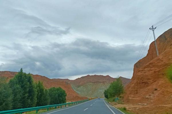 全新標緻4008環青海長測Day1：西寧開始遊記，今天目的地茶卡鎮！