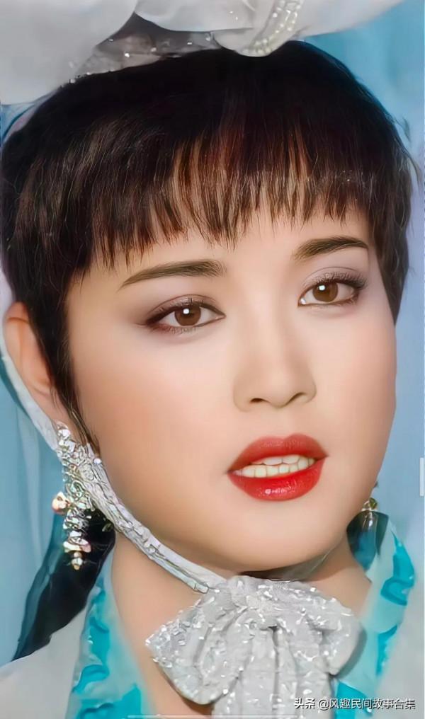 劉曉慶演飾武媚娘，氣質優雅百看不厭