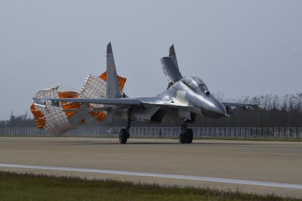 高燃大圖！直擊空軍航空兵某團紅藍對抗訓練