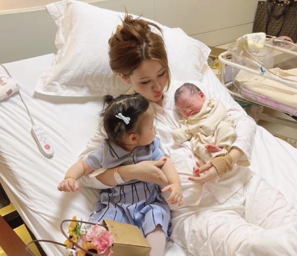 2021年8位男星當爹：3位初為人父，5位喜迎二胎，生男生女各一半