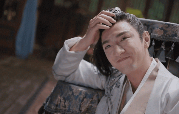 一個比一個浮誇，回看2021年的雷人演技，你們還是找個廠上班吧