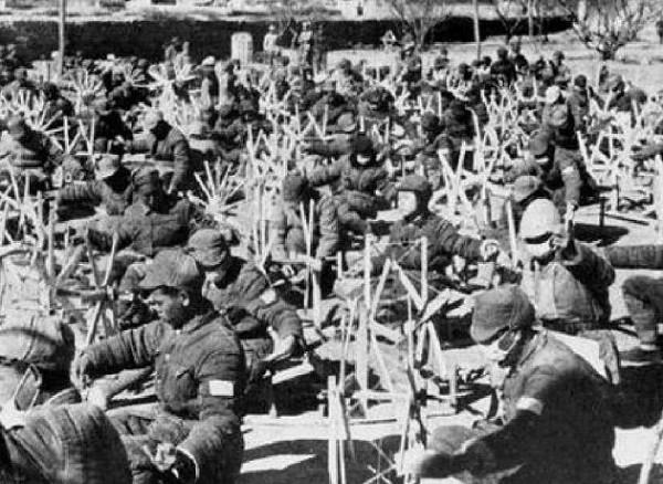 1943年,我黨一軍區司令犧牲,三個月後卻現身延安,差點造成大難 1943年,我黨一軍區司令犧牲,三個月後卻現身延安,差點造成大難