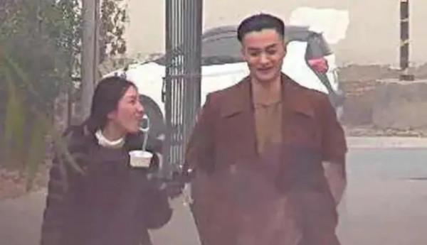 已有家庭還不自律?這8位已婚明星,真是一個比一個沒分寸 已有家庭還不自律?這8位已婚明星,真是一個比一個沒分寸