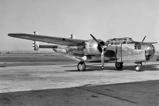 珍珠港事件後，為何杜立特能成功空襲日本，日本海軍真沒點準備？