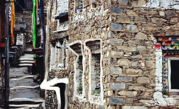 情人海藍冰，墜入峽谷的眼淚，上天遺落的翡翠明珠