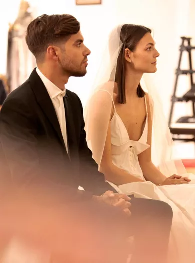 老佛爺離世前“最後一位靈感繆斯”：這是人類可以擁有的美貌嗎？