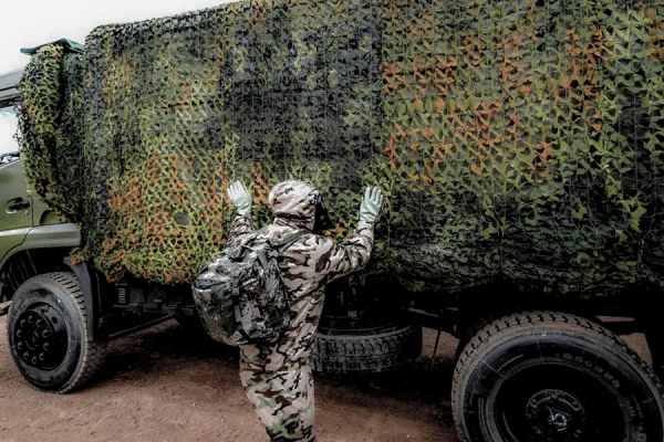 六中全會精神在軍營｜瞄準未來戰場，火箭軍某部組織跨區域合成演練
