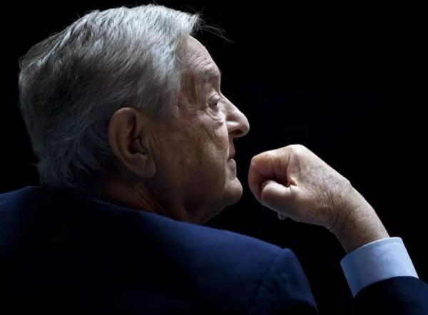 先後做空英鎊泰銖，結果在香港被關門打狗，索羅斯還是太幼稚