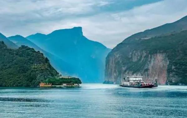 看看沒淹沒前的三峽風景，很多人是沒有見過的，留給我們的是回憶