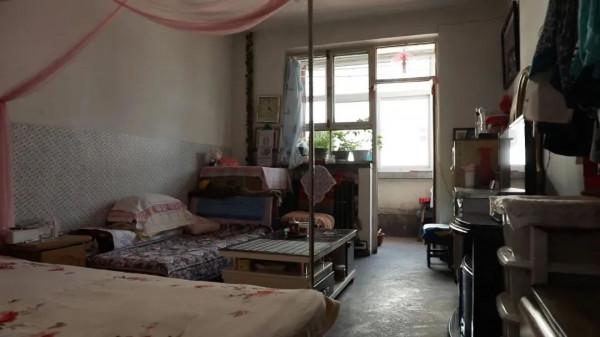 愛空間家裝 助力《秘密大改造》第一期 單臂天使的老房整容改造 愛空間家裝 助力《秘密大改造》第一期 單臂天使的老房整容改造