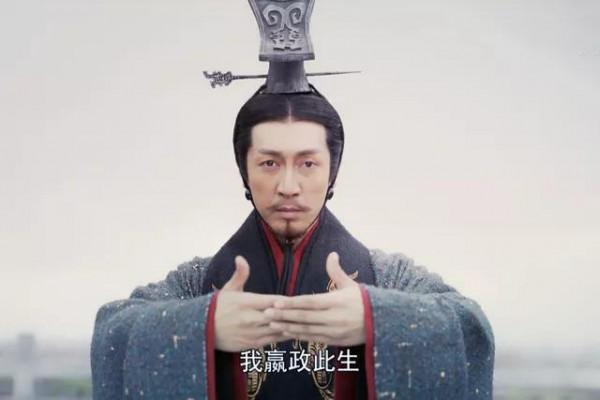 秦始皇為什麼要用“朕”做自稱，丞相李斯：把字拆開看看