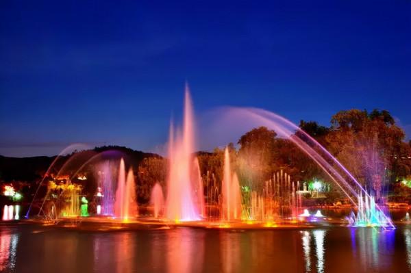 如果你願意,可以試著走遍易門的每一個地方,留下你的印記 如果你願意,可以試著走遍易門的每一個地方,留下你的印記