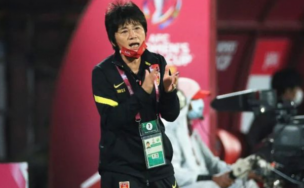 即使奪冠了也沒啥了不起的，水慶霞這句話沒錯，今夜我們奪冠了