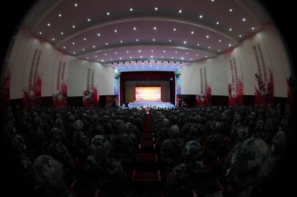 開訓動員礪鬥志 逐夢強軍踏征程 開訓動員礪鬥志 逐夢強軍踏征程