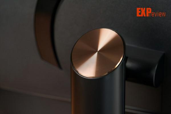 微星Summit MS321UP顯示器評測：高雅辦公之選