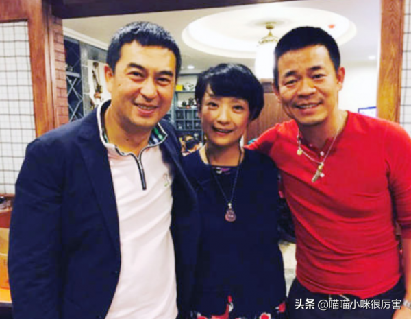 娛樂圈4對明星，是生死之交真朋友，勝似夫妻戀人，是娛樂圈清流