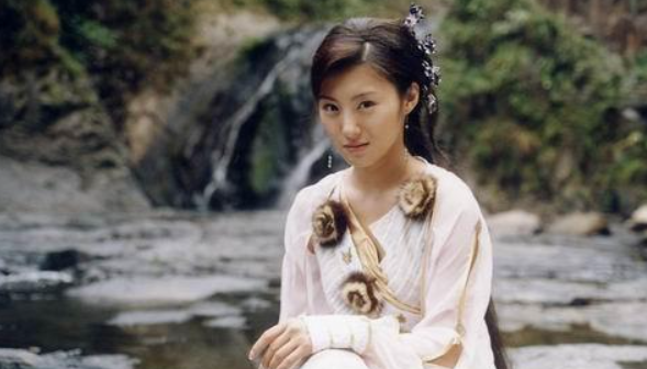 6位女明星突然消失在熒屏,各有各的苦衷,有人失婚有人削髮為尼 6位女明星突然消失在熒屏,各有各的苦衷,有人失婚有人削髮為尼