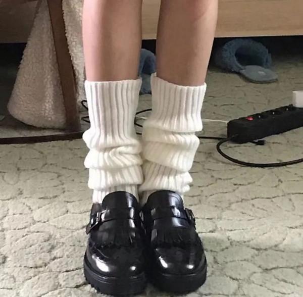 咱就是說,沒有楊冪帶不火的單品,這次又被狠狠的種草了 咱就是說,沒有楊冪帶不火的單品,這次又被狠狠的種草了