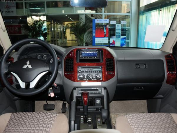 【幫你選車】暴雨天容易積水,這幾款涉水能力強的車你知道幾個? 【幫你選車】暴雨天容易積水,這幾款涉水能力強的車你知道幾個?