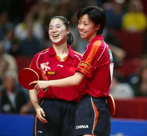 王楠的故事：世乒賽三連冠第一人，曾患癌症，大八歲老公不離不棄