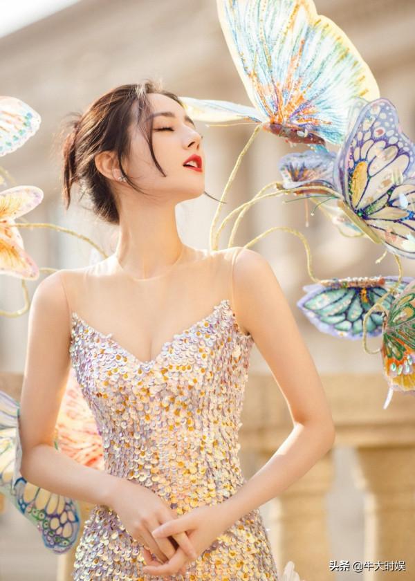 舞臺版“香妃”，迪麗熱巴美太驚豔了