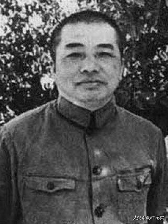 彭德懷曾7次向中央提出辭職請求，均被毛主席拒絕，這是為何？