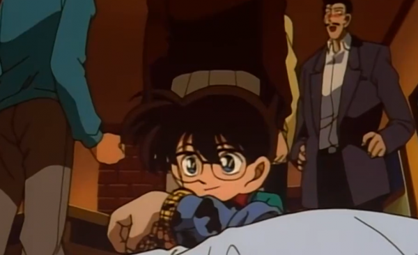 《柯南》:不要招惹醫學生,教授因一篇論文被仇殺,死法極其痛苦 《柯南》:不要招惹醫學生,教授因一篇論文被仇殺,死法極其痛苦