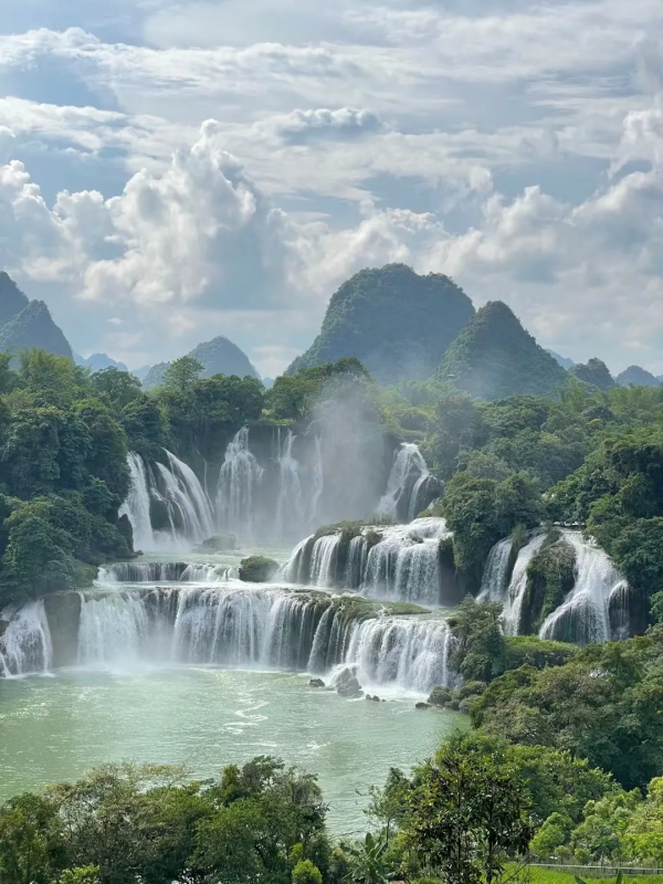 人生一定要去一次的豪邁旅程!35000公里,100天,走出一個大中國 人生一定要去一次的豪邁旅程!35000公里,100天,走出一個大中國