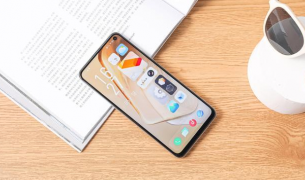 iQOO9Pro渲染圖曝光,4K+144Hz+120W,驍龍898加持 iQOO9Pro渲染圖曝光,4K+144Hz+120W,驍龍898加持