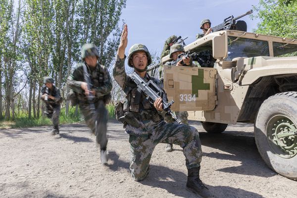 軍旅人生丨“全能魔鬼教頭”劉近:忠誠赤膽鑄就“特戰尖兵” 軍旅人生丨“全能魔鬼教頭”劉近:忠誠赤膽鑄就“特戰尖兵”