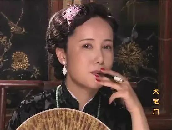 民國劇7位美絕演藝圈的女星,今有人事業一落千丈,有人不幸早逝 民國劇7位美絕演藝圈的女星,今有人事業一落千丈,有人不幸早逝