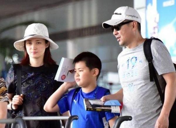 父母顏值逆天，孩子卻一言難盡？6位“長殘”星二代，簡直太可惜