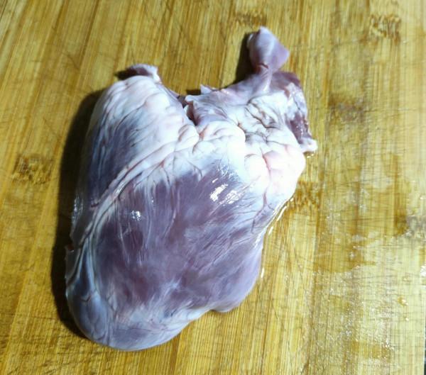 又一道超級下飯的家常菜，泡椒豬心，又辣又好吃