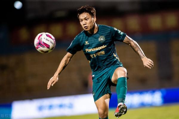 浙江隊2021賽季總結：偏執的中前場引援，未能補救的腰缺陷