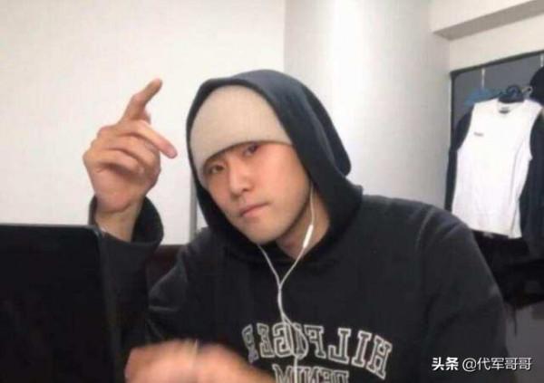 盤點2021年英年早逝的十大明星，誰最讓人惋惜？