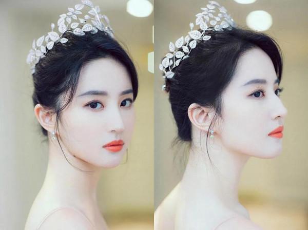 氣質這一塊，劉亦菲拿捏的妥妥的