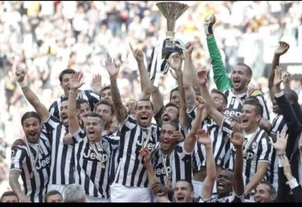 足壇五大統治力爆棚聯賽冠軍，個個一騎絕塵君臨天下