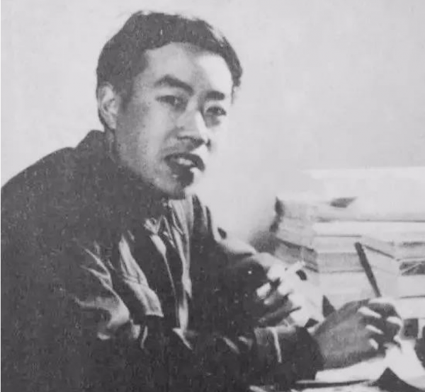 文學作家賈平凹當年娶妻時，母親要求不瞎就行，其中心酸無人體會