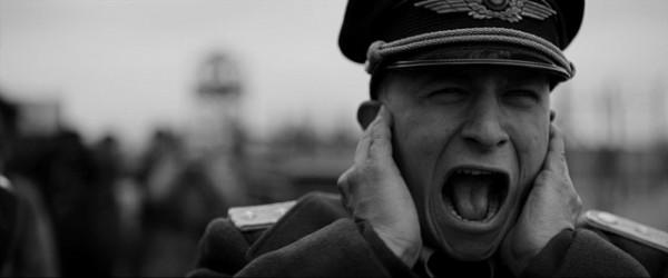 豆瓣8.6分，根據二戰真實騙局改編，一部堪比恐怖片的戰爭片