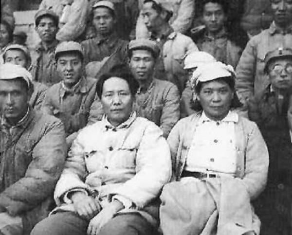 1933年,毛主席親自簽發訓令:貪汙公款在五百元以上者,處以死刑 1933年,毛主席親自簽發訓令:貪汙公款在五百元以上者,處以死刑