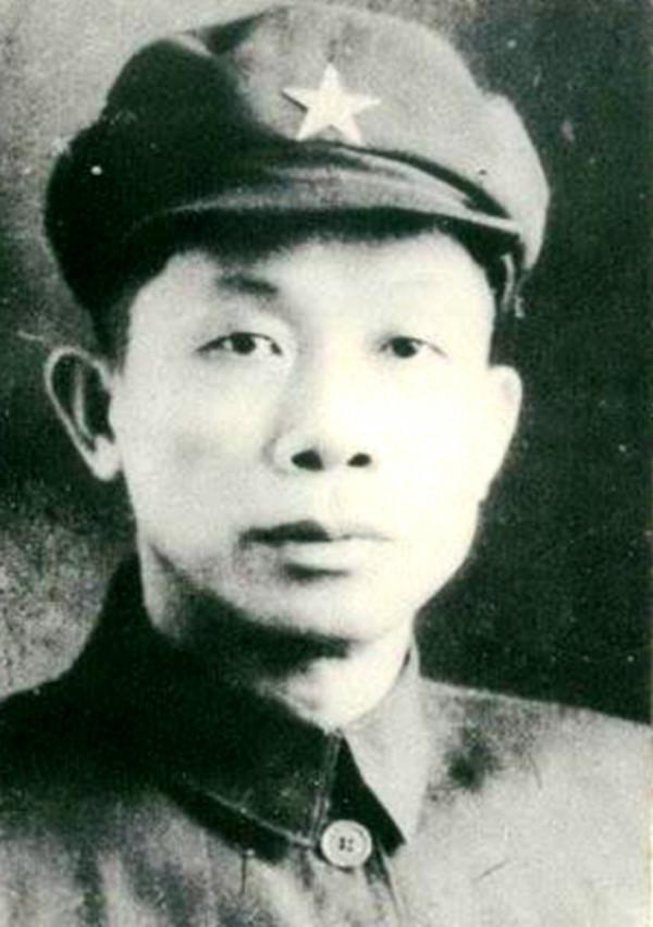 金門失敗後,為何還發動海南戰役?毛主席:瓊崖縱隊的配合是關鍵 金門失敗後,為何還發動海南戰役?毛主席:瓊崖縱隊的配合是關鍵