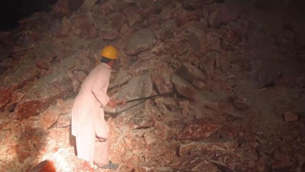 喜馬拉雅鹽是什麼鹽？要2億多年才能形成？為啥禁止出口印度