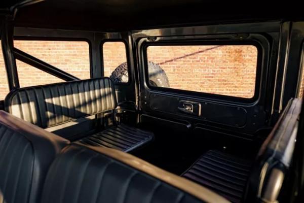 精品老爺車，豐田陸巡FJ40改裝大V8